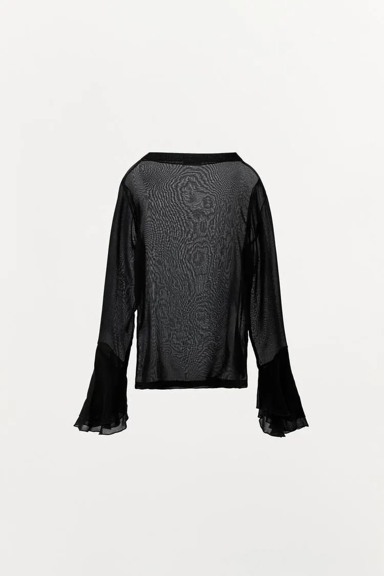 RUFFLED COMBINATION TOP