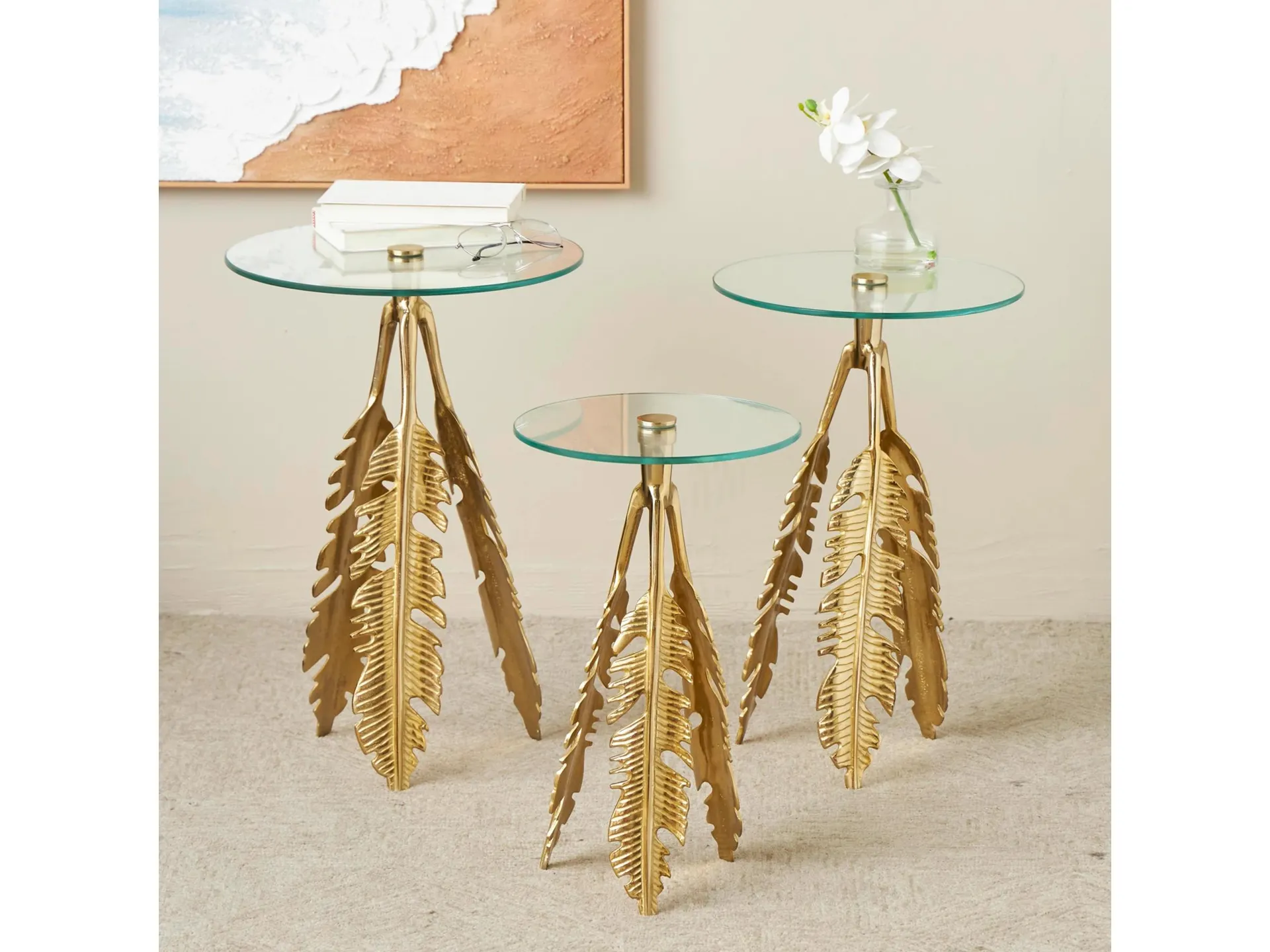 Bayberry Lane Leaf Accent Table
