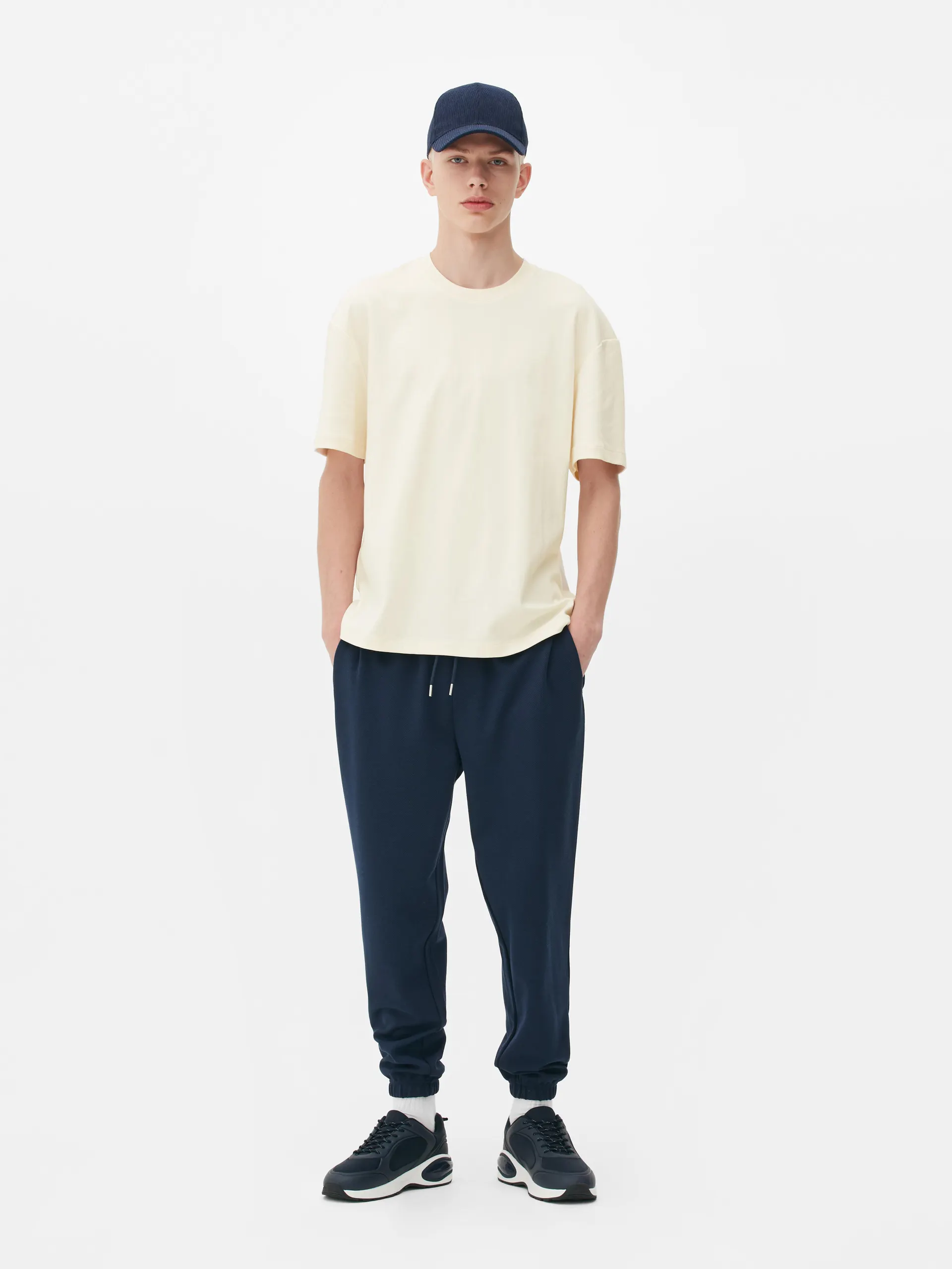 T-shirt corte quadrado Kem