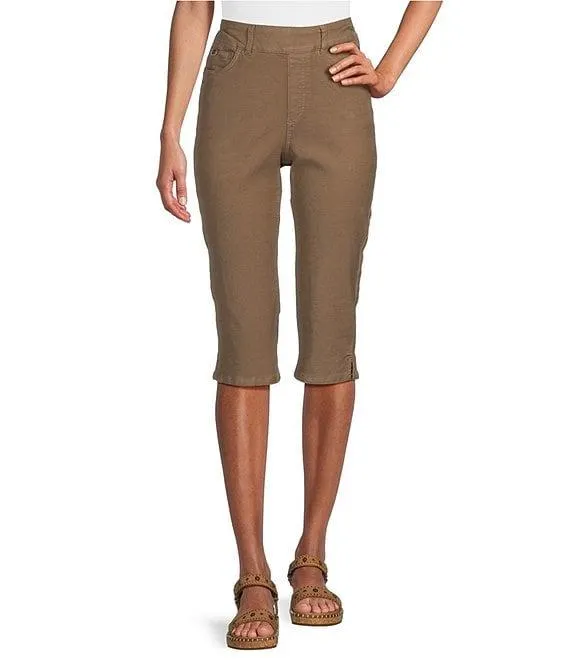 Petite Size High Rise Pull-On Capri Pants
