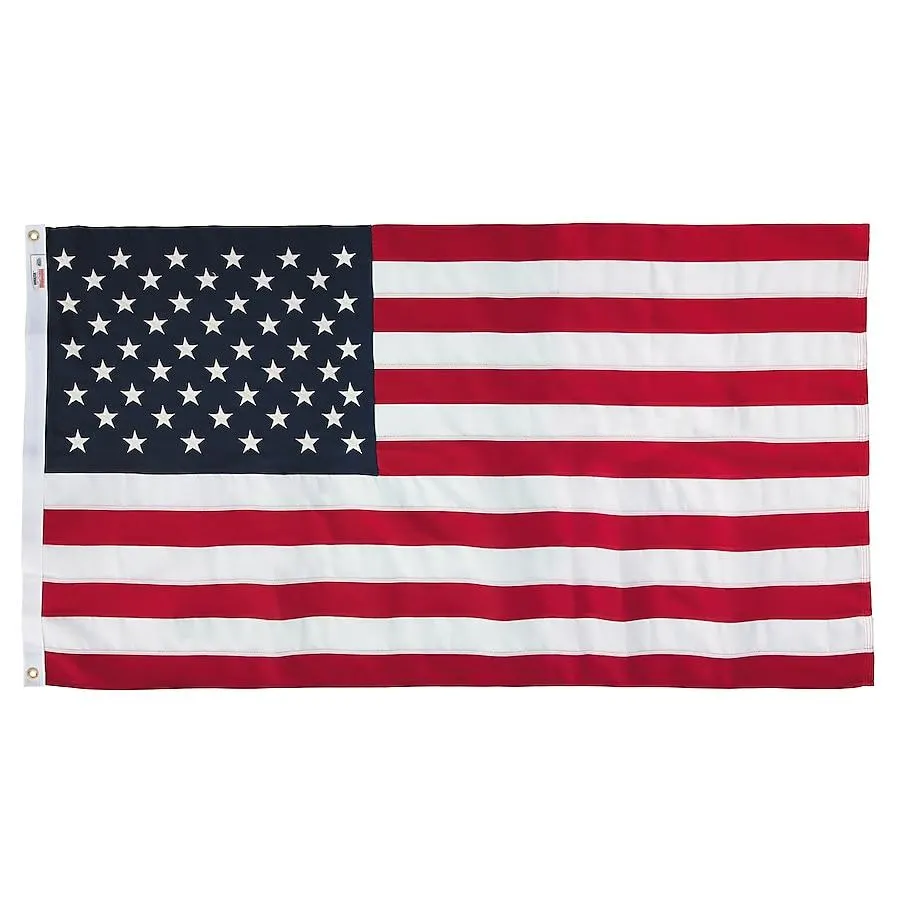 Valley Forge Flag 5.23-ft W x 2.92-ft H Patriotic Embroidered Flag