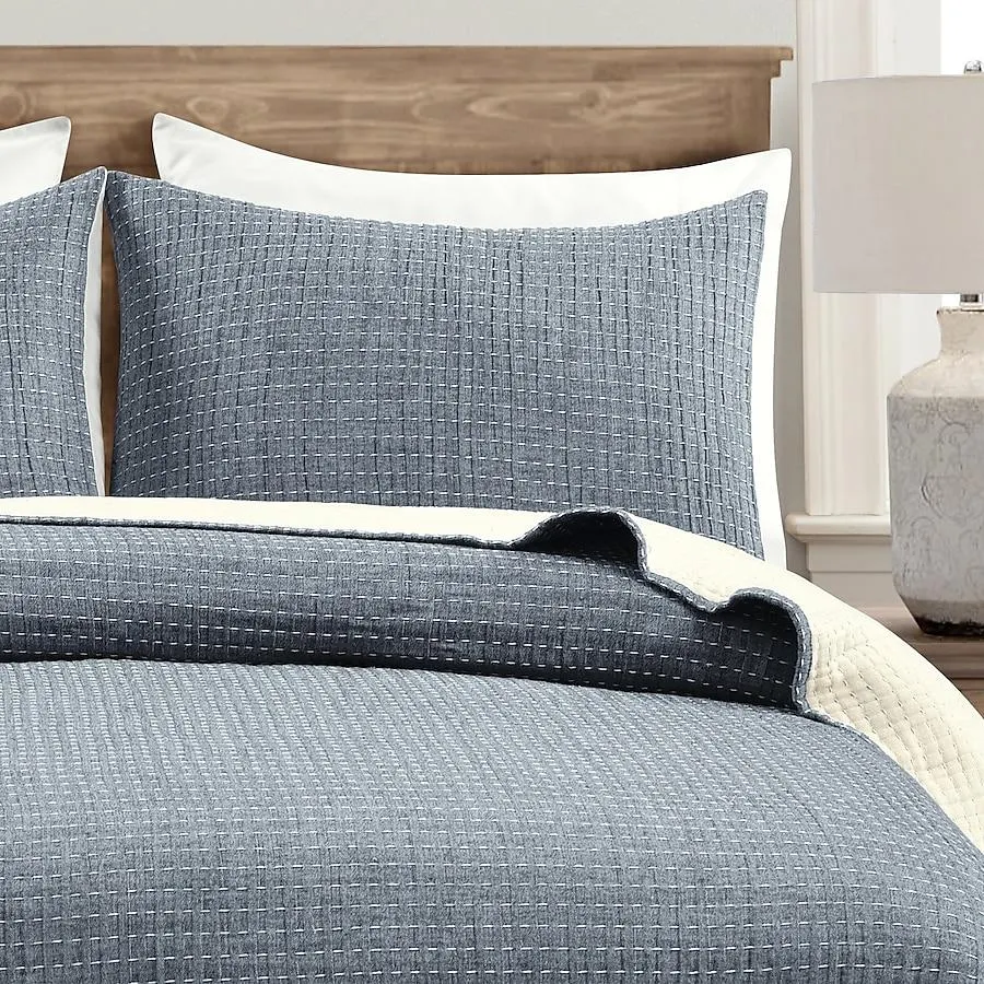 Lush Decor Navy Solid King Quilt Cotton with ( Cotton Fill )