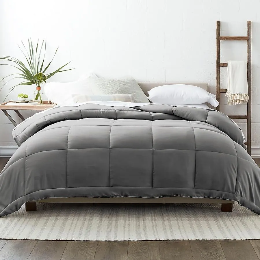 Ienjoy Home Home Gray Solid King/California king Comforter with ( Down Alternative Fill )