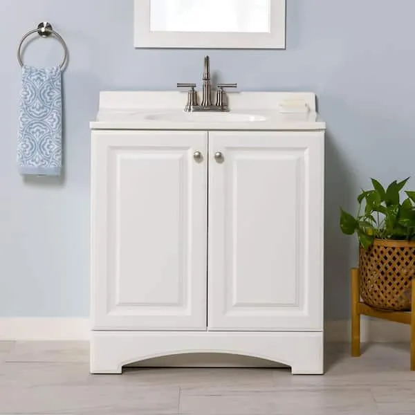 31 in. Single Sink White Bath Vanity with White Cultured Marble Top (Assembled)