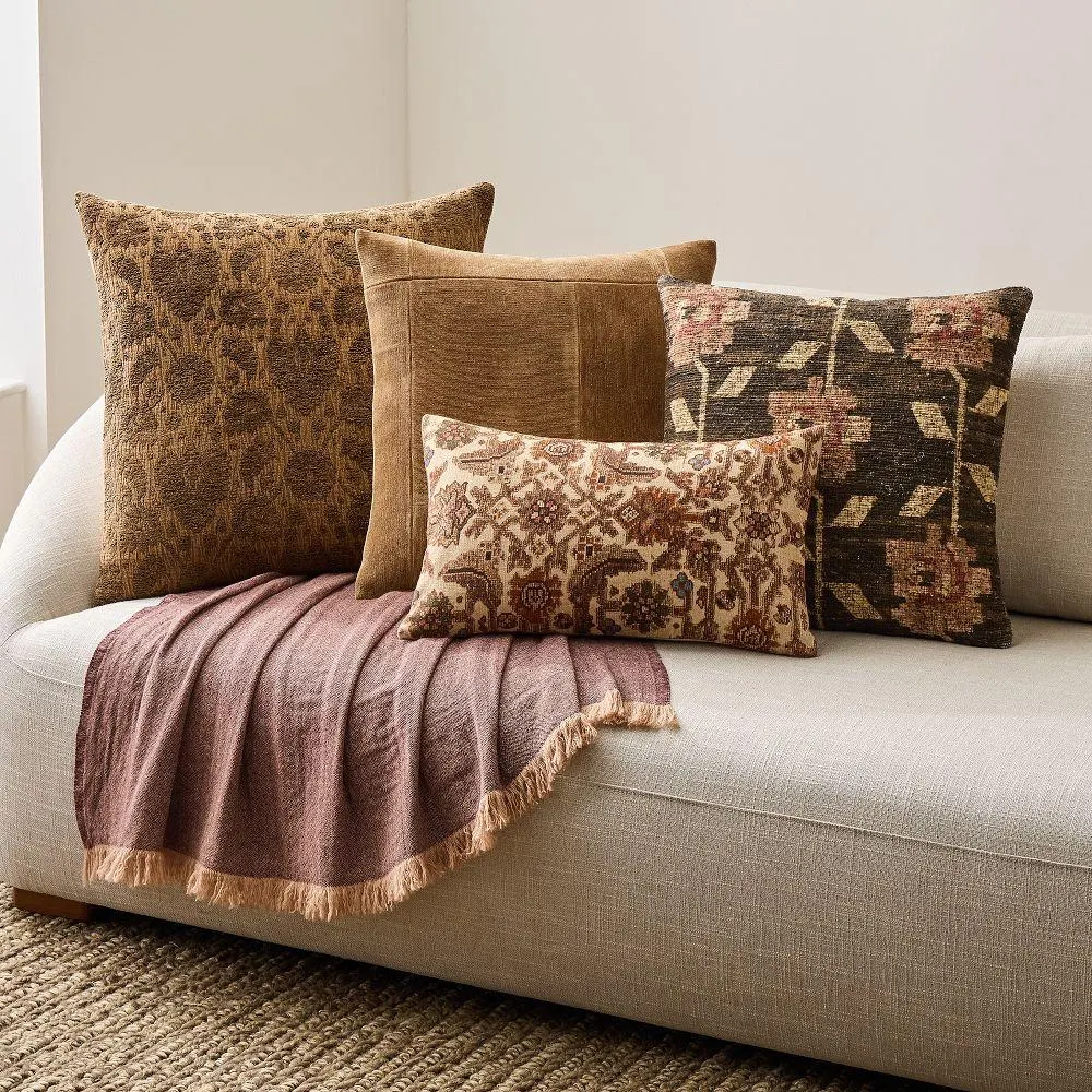 Warm Deco Pillow Cover & Throw Set