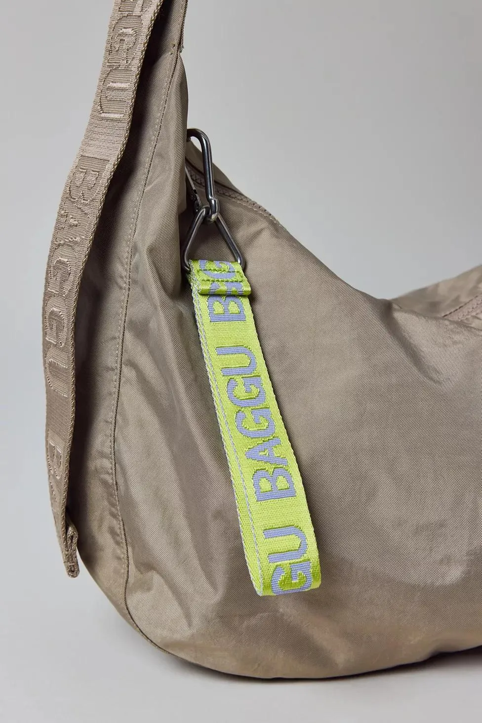 BAGGU UO Exclusive Recycled Logo Keychain