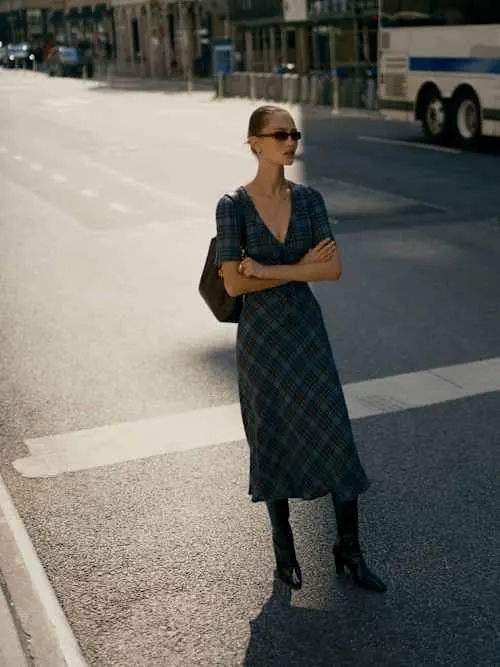 Tyra Dress
