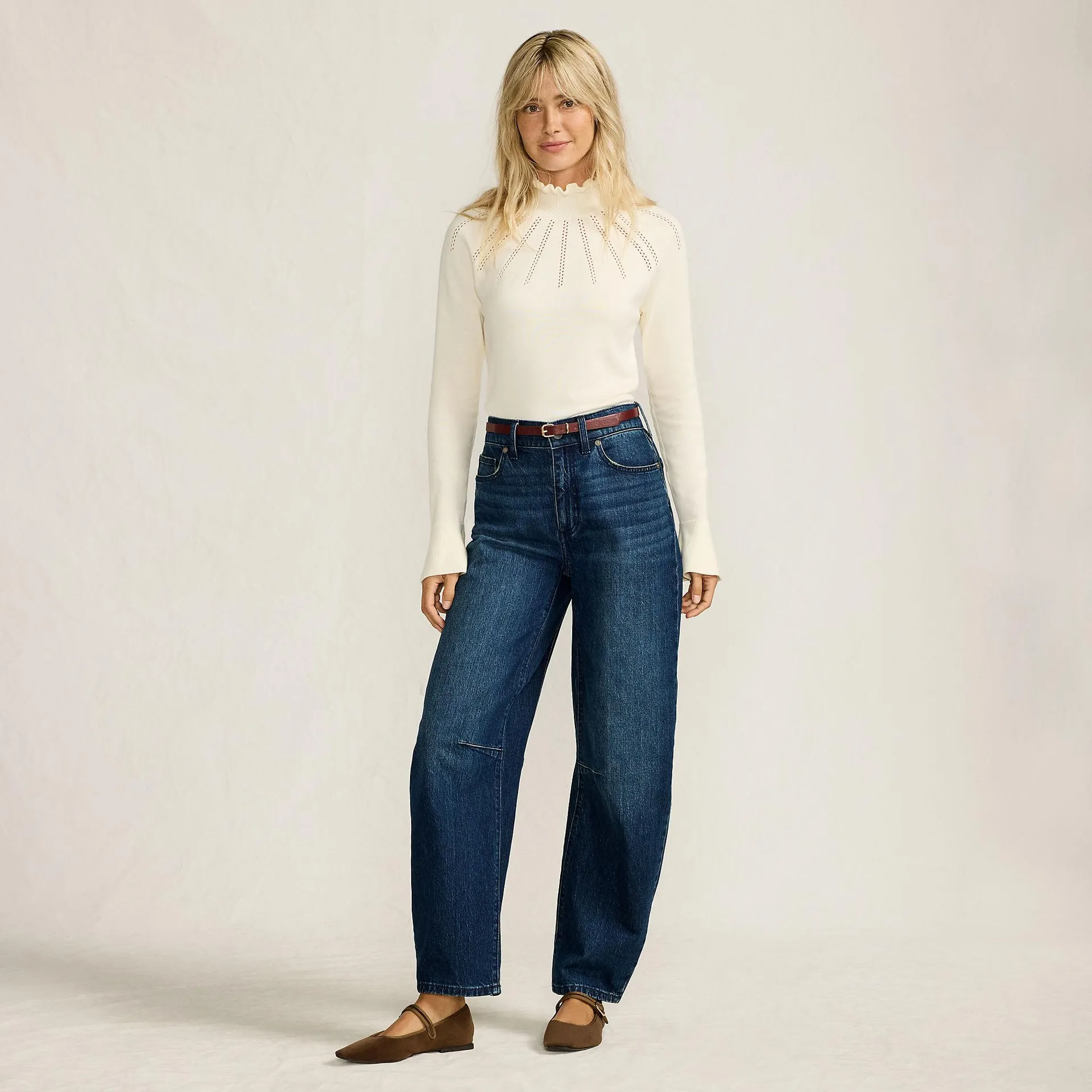 Women's Soft Denim Relaxed Barrel Leg Ankle Jeans