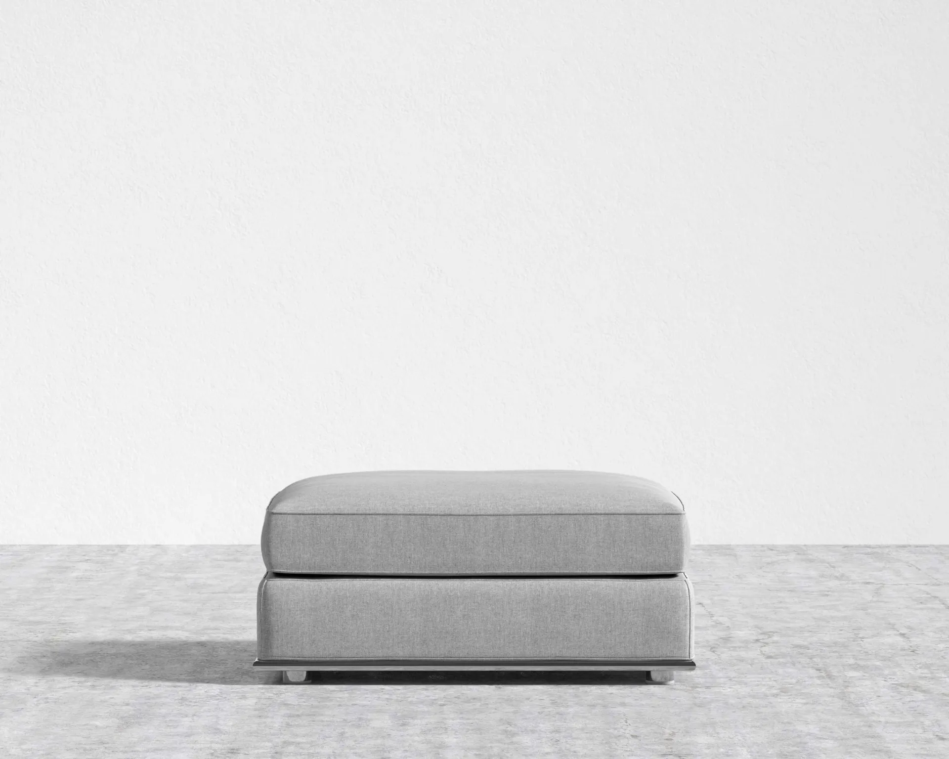 Milo Sleeper 88" - Ottoman