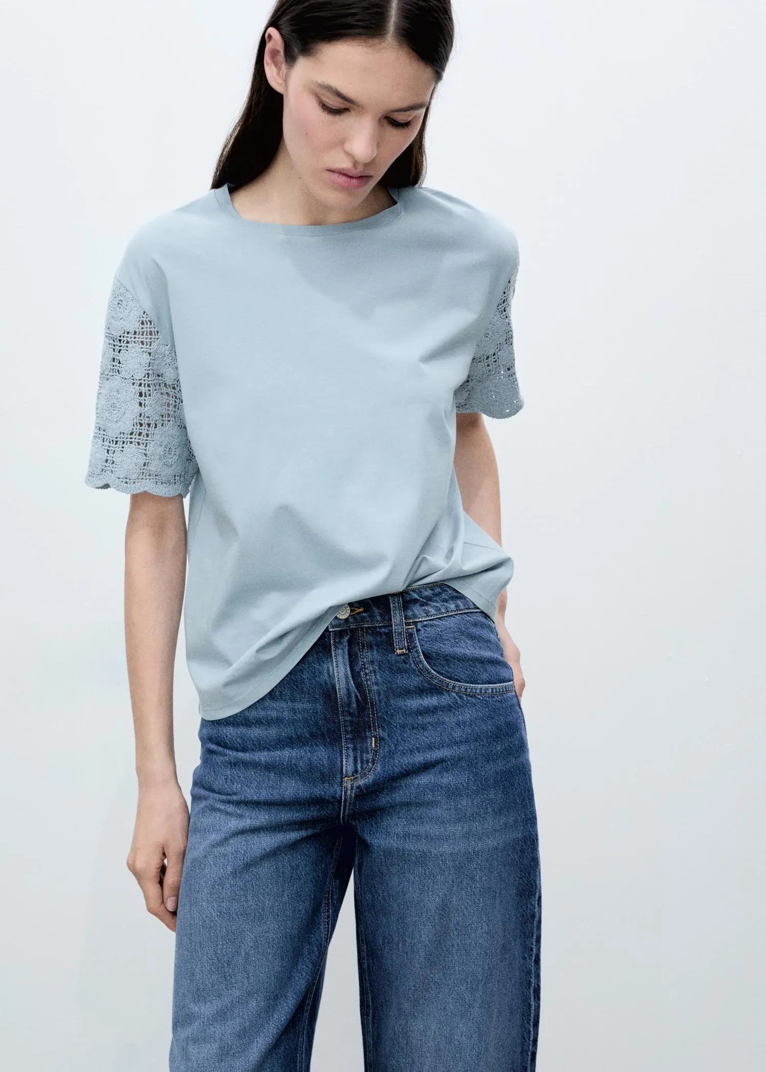 Cotton crochet sleeve t-shirt
