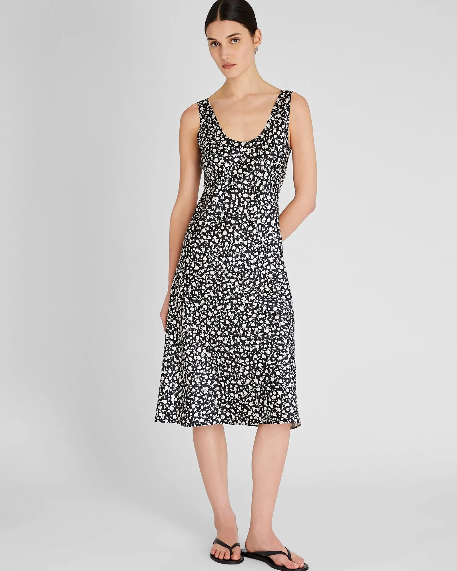 Printed Scoop Neck Midi Slip Dress