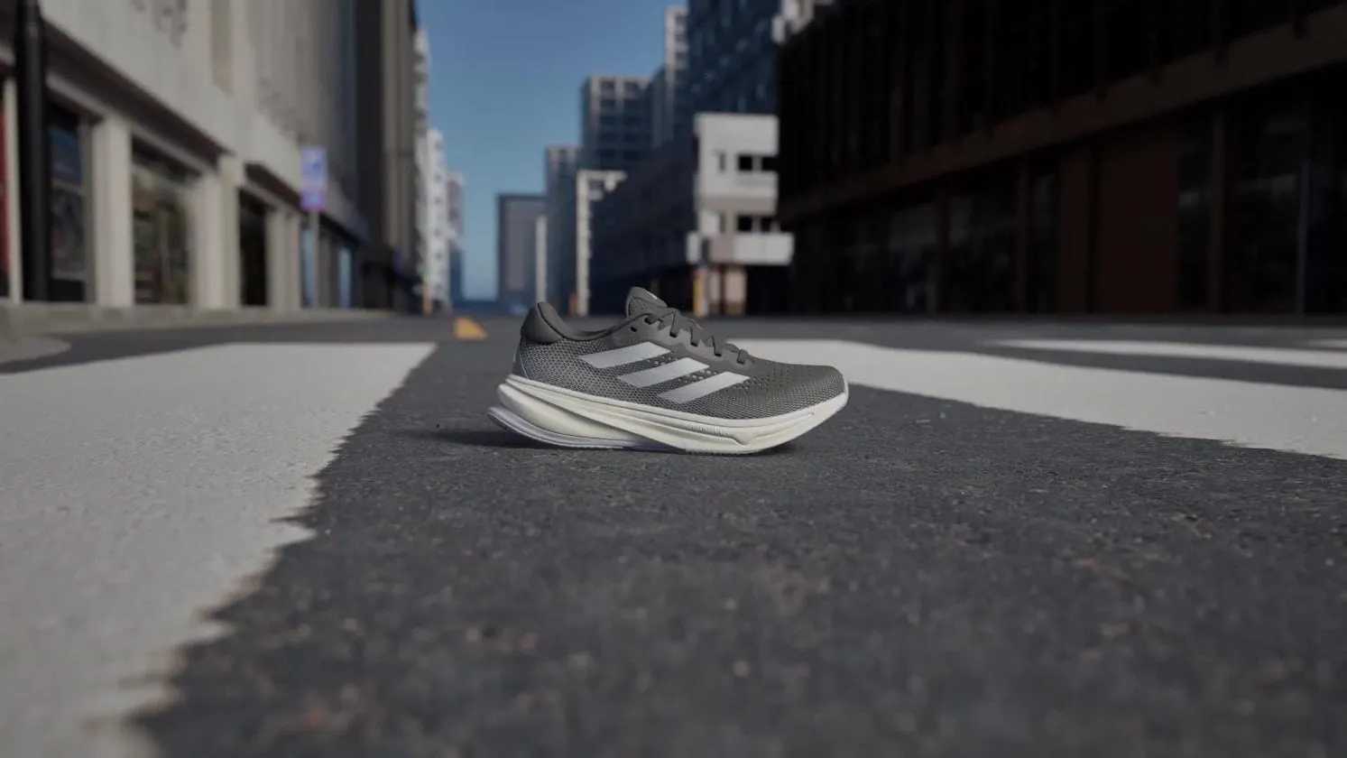 Supernova Rise Wide Shoes