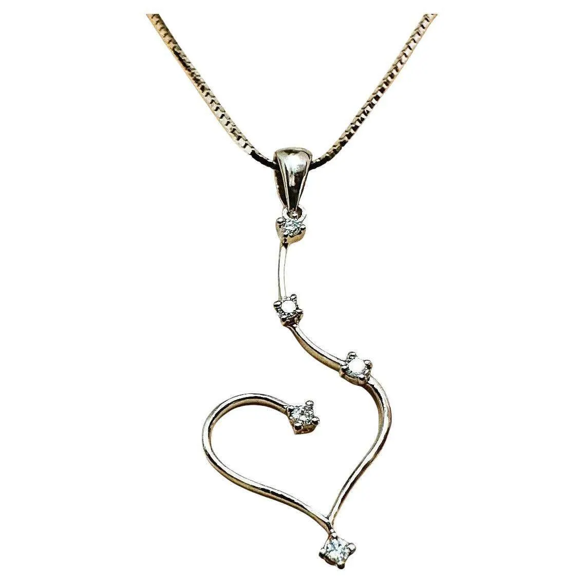 14k White Gold .15 Carat Diamond Heart Pendant Necklace On 18" 14k Aurafin Chain