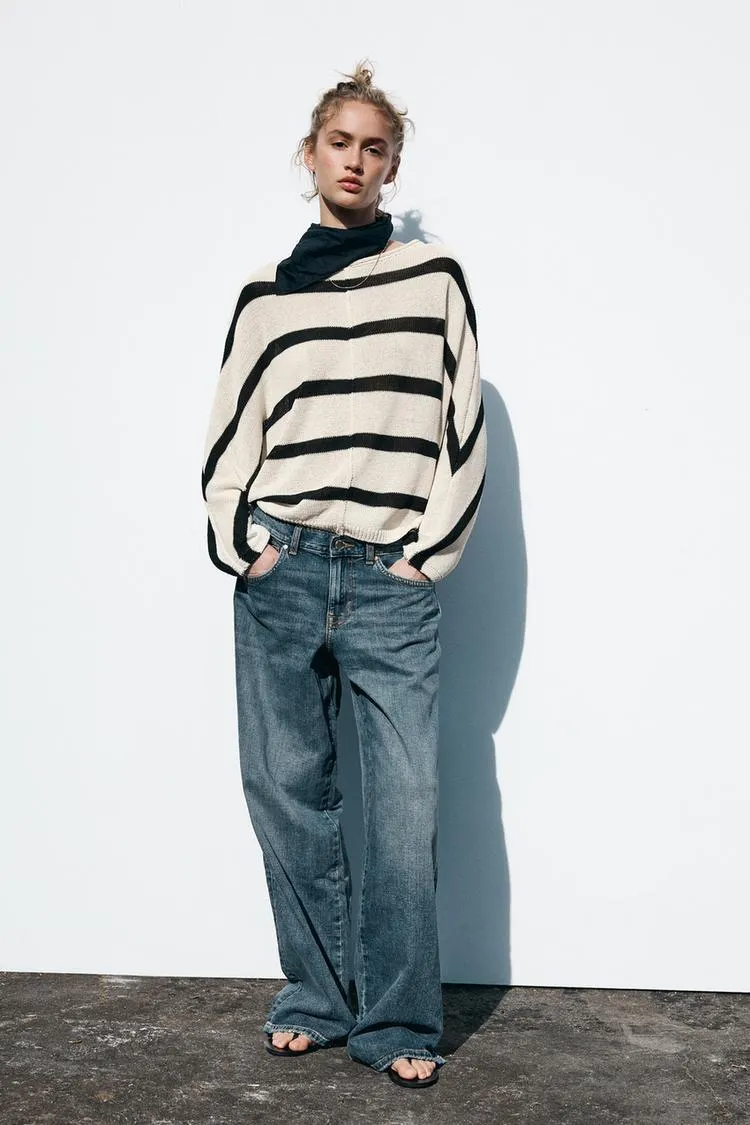 STRIPED KNIT SWEATER