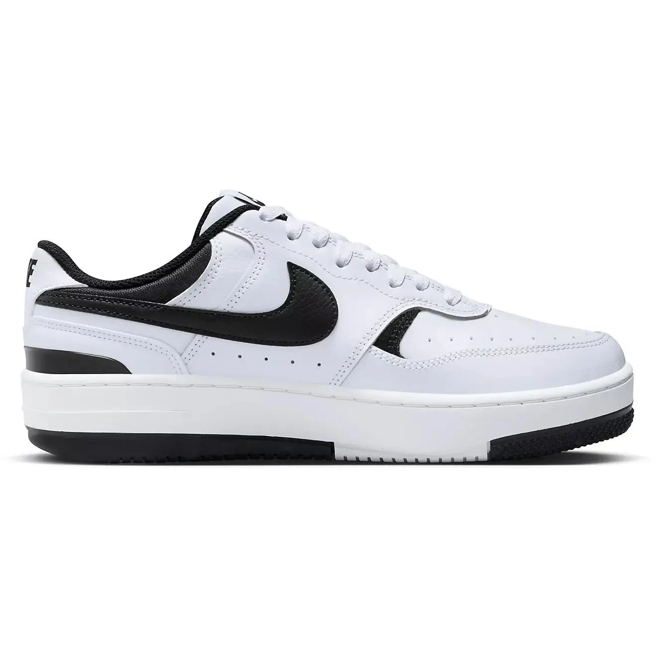 Nike Women's Gamma Force Shoes