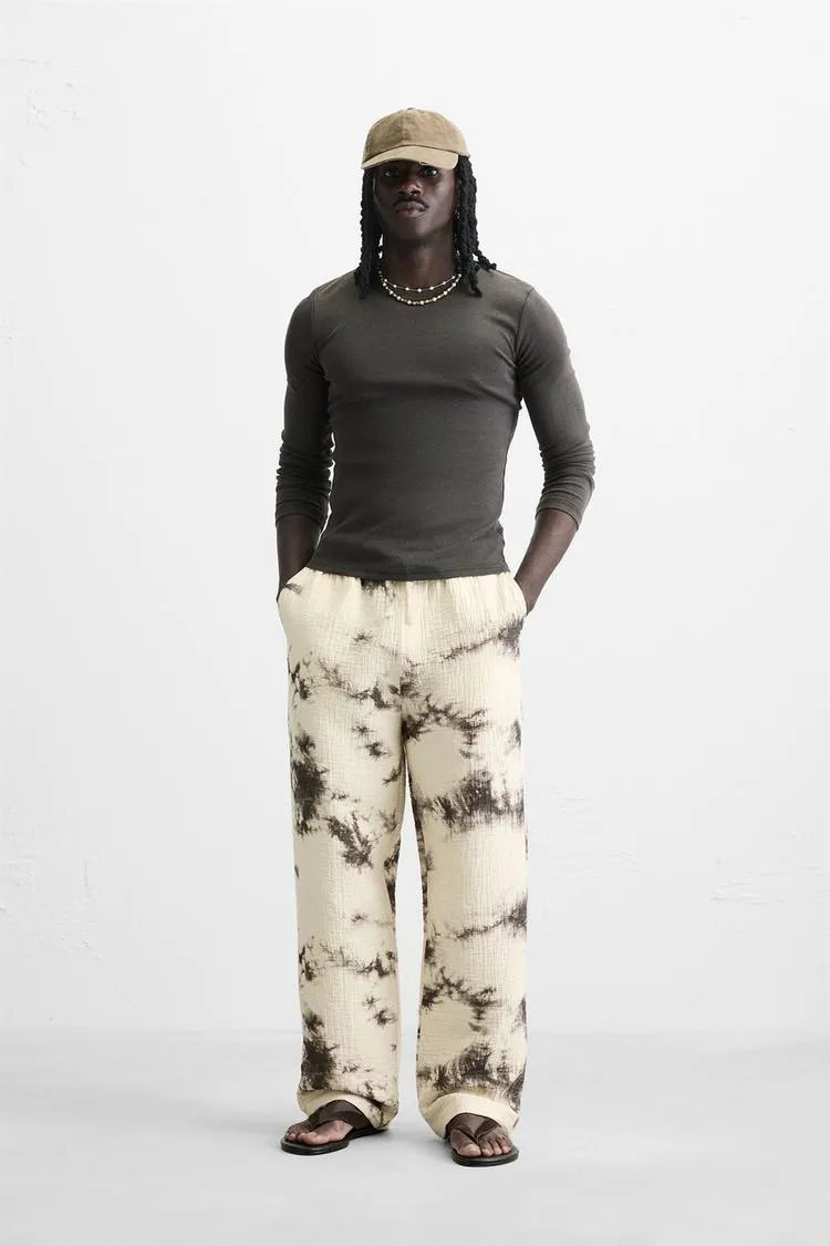 TEXTURED TIE-DYE PRINT PANTS