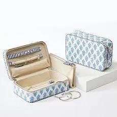 Medium Travel Jewelry Case