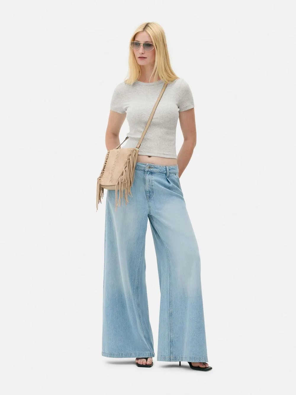 Cropped Ribbed Short Sleeve Tee