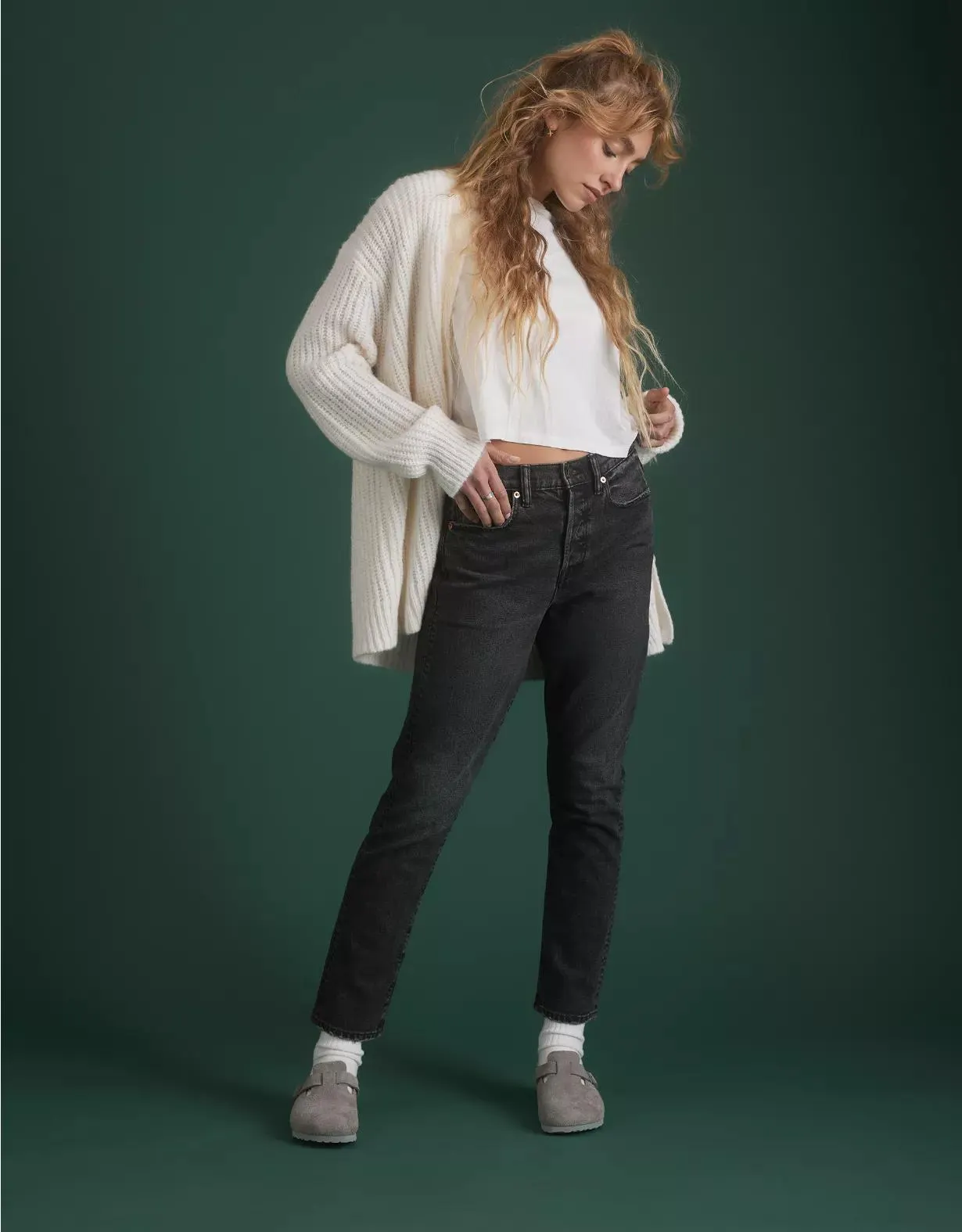 AE77 Premium Straight Crop Jean