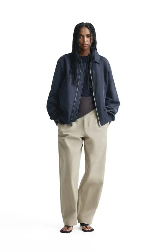 STRAIGHT FIT PLEATED PANTS