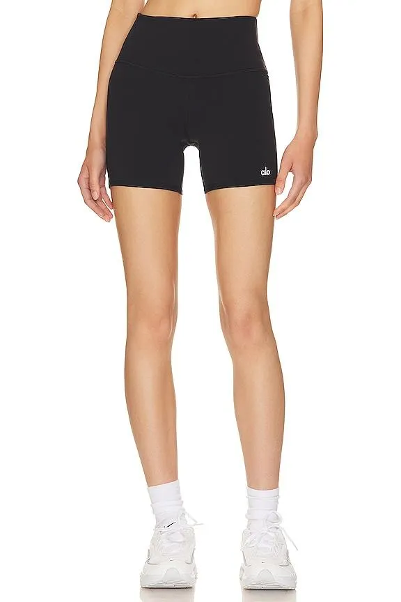 Airbrush Short