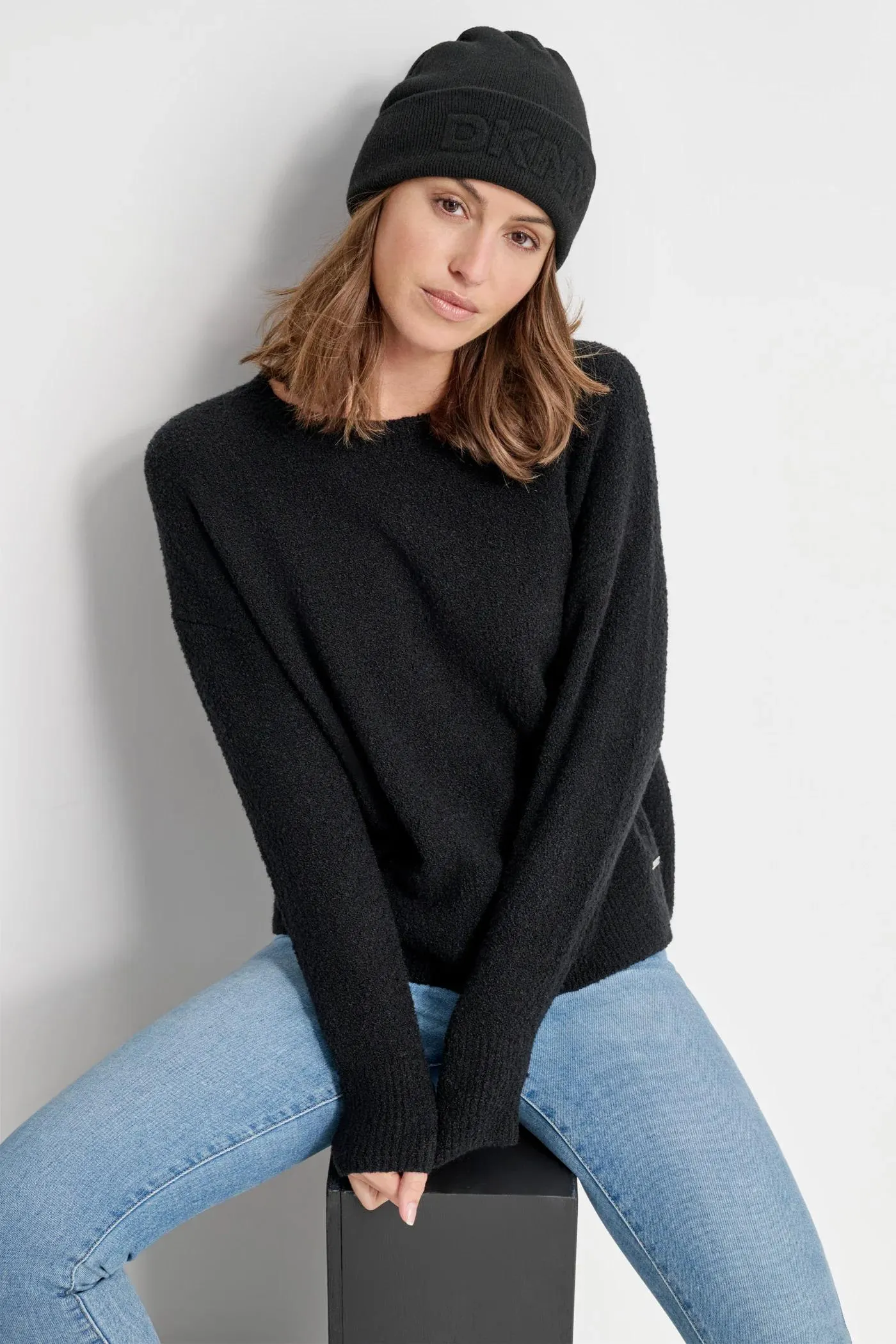 BOUCLE CREW NECK SWEATER
