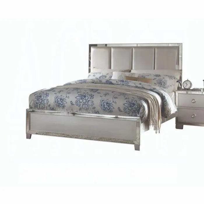 Voeville II EK Bed