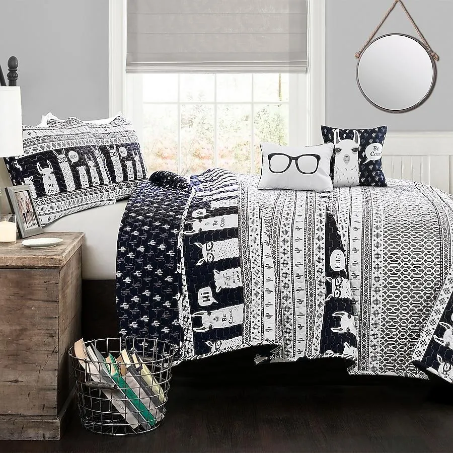 Lush Decor Navy Animal Reversible Full/Queen Quilt