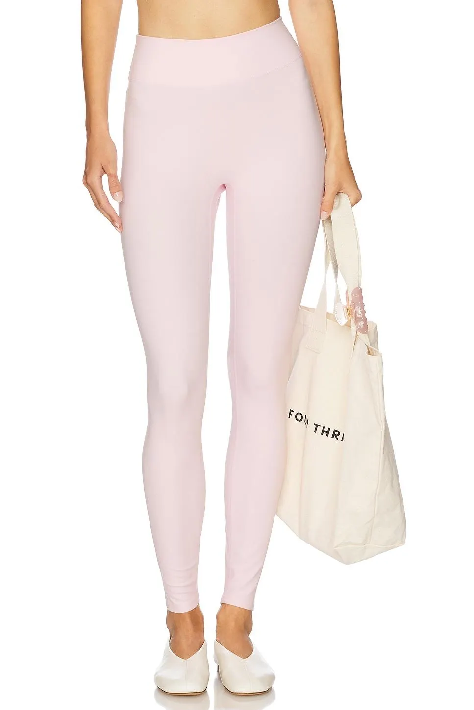 The Essentials Legging