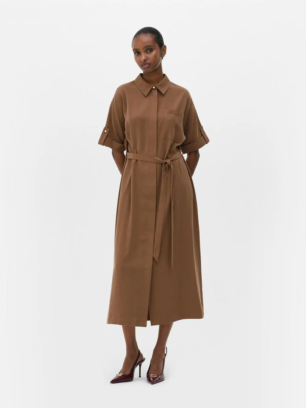 Midi-Blusenkleid mit Gürtel