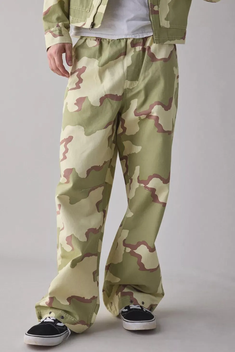 BDG Nitro Camo Canvas Baggy Pull-On Pant