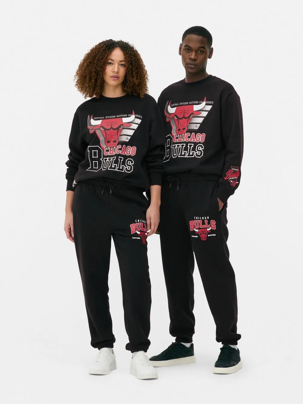 NBA Chicago Bulls Logo Joggers