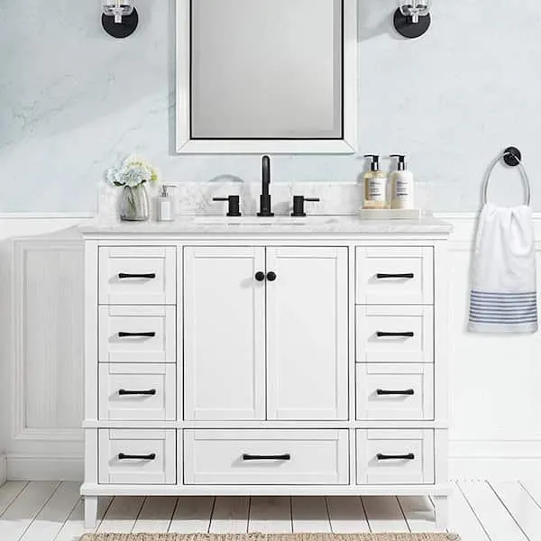 Merryfield 43 in. Single Sink White Bath Vanity with White Carrara Marble Top (Assembled)