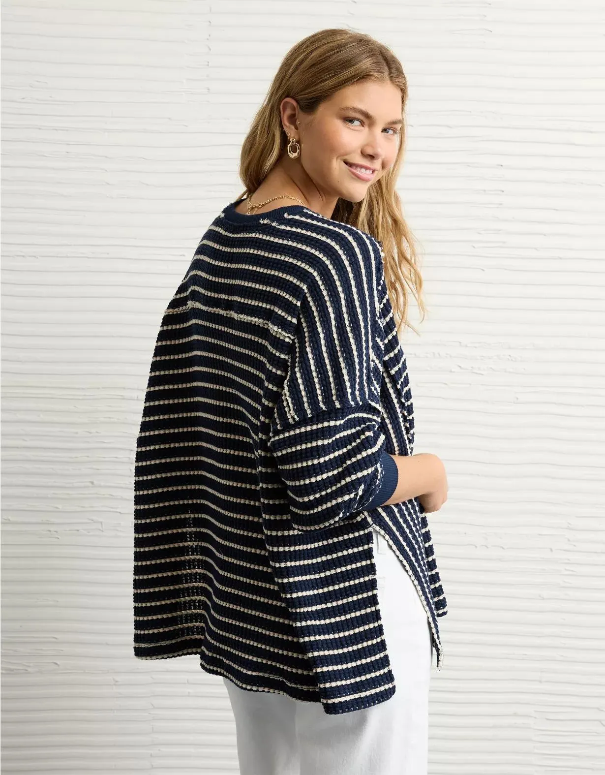 AE Big Hug Crew Neck Waffle Sweatshirt