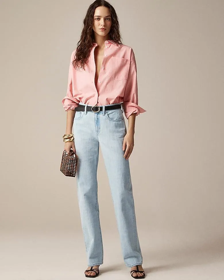 Mid-rise straight jean