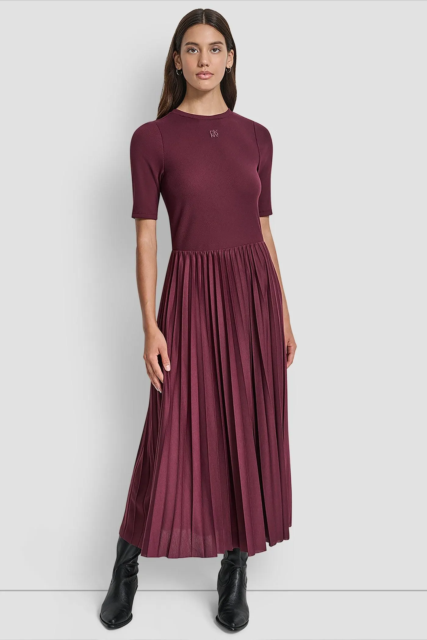BALLET SLEEVE PLEATED DRESS
