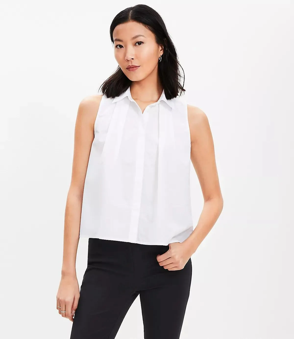 Poplin Pleated Sleeveless Shirt