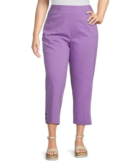 Plus Size Embellished Hem Pull-On Straight Leg Cropped Pants
