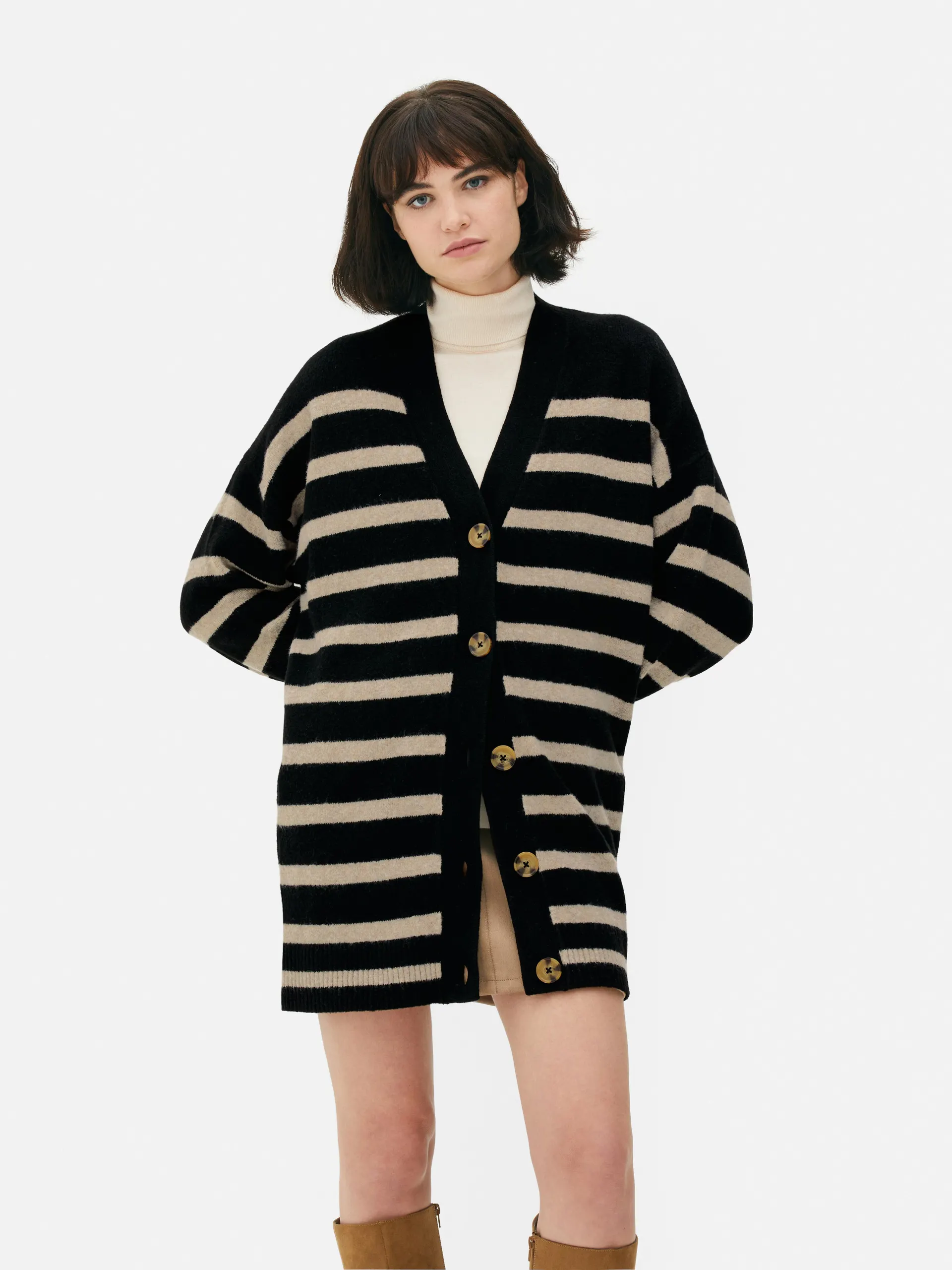 Cardigan boyfriend con scollo a V