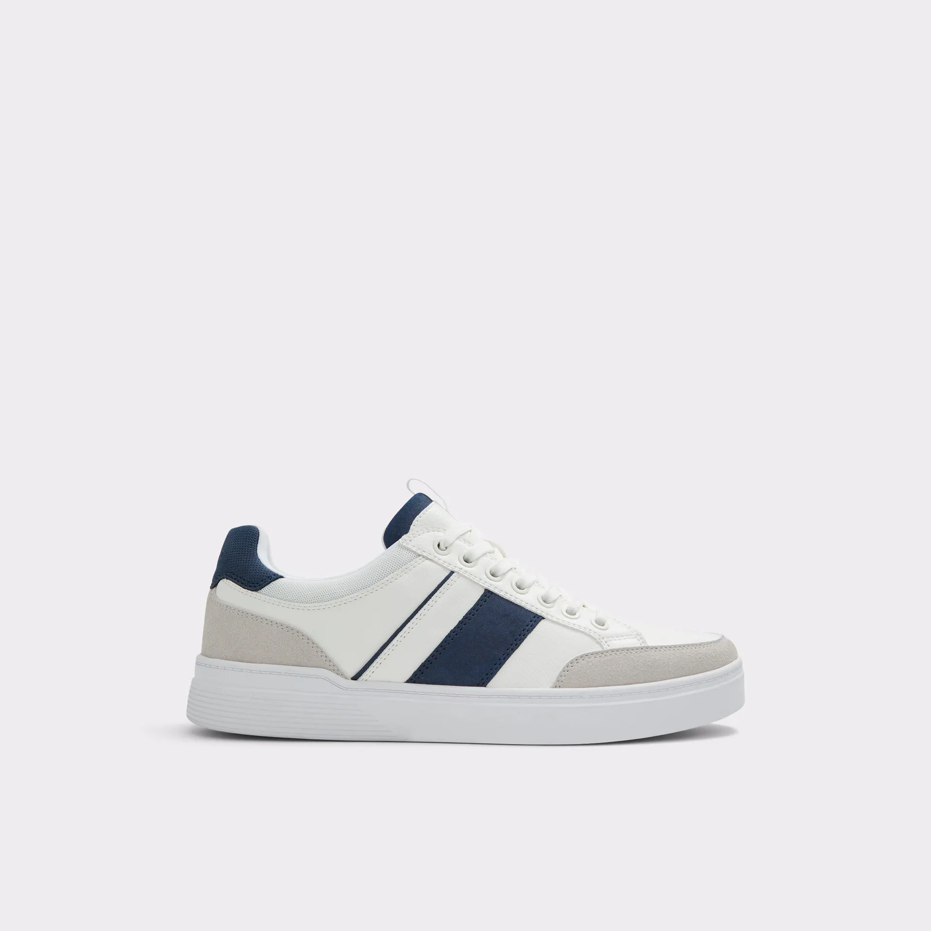 Low top sneaker - Cup sole