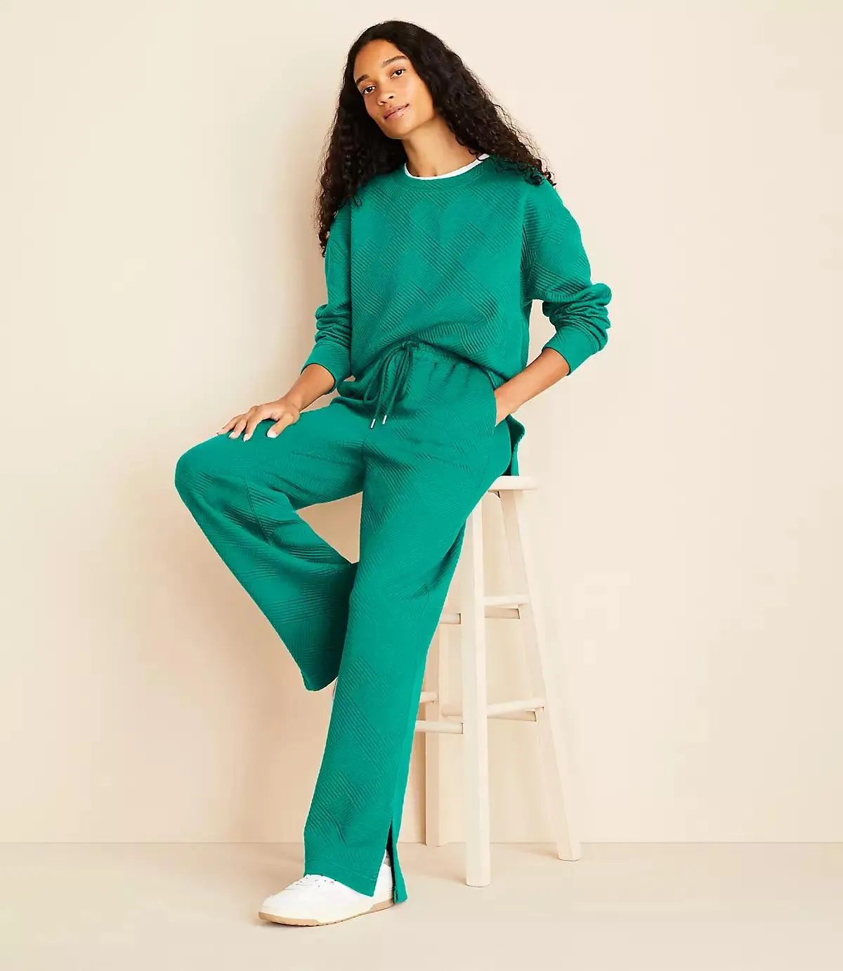 Lou & Grey Geo Textured Sweatpants