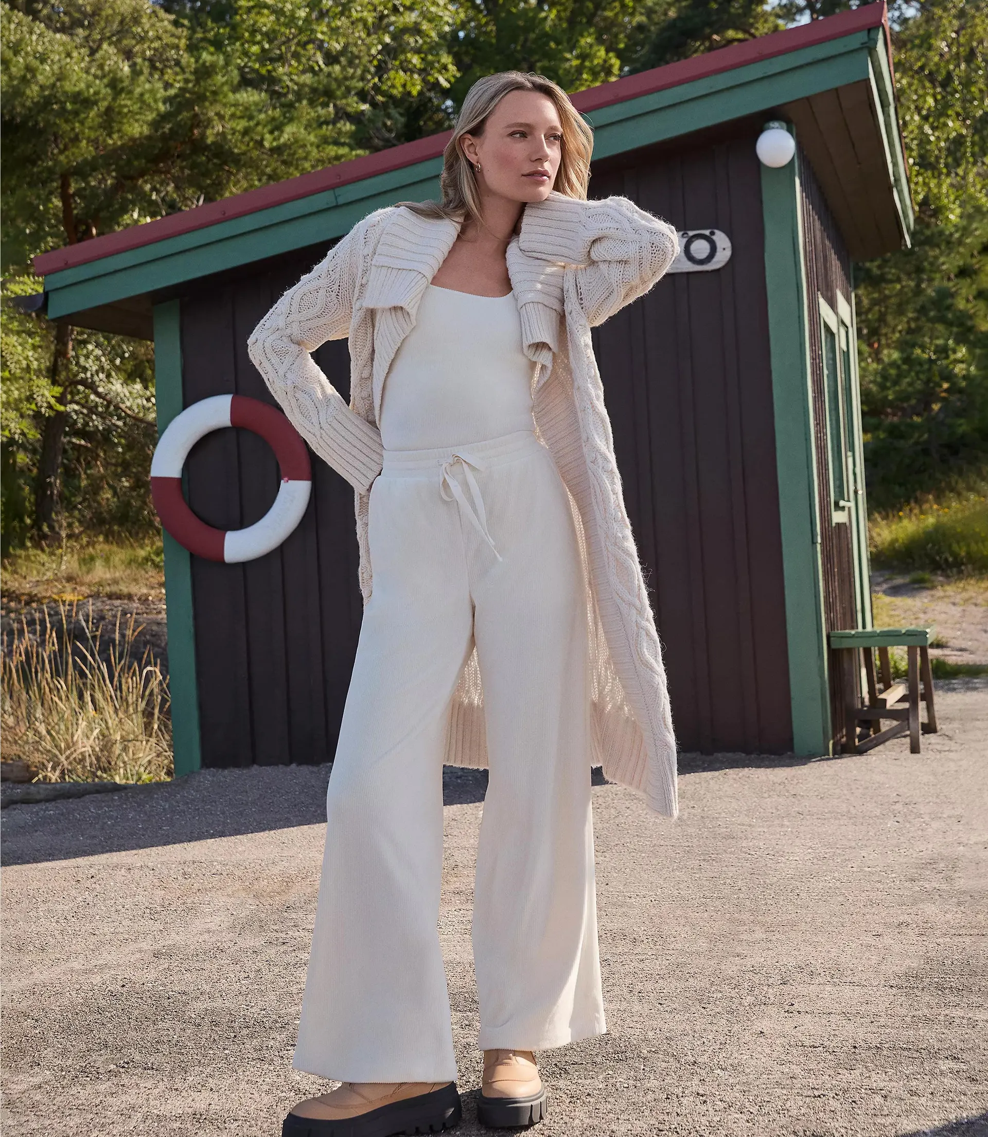 Lou & Grey Brushed Rib Straight Leg Pants