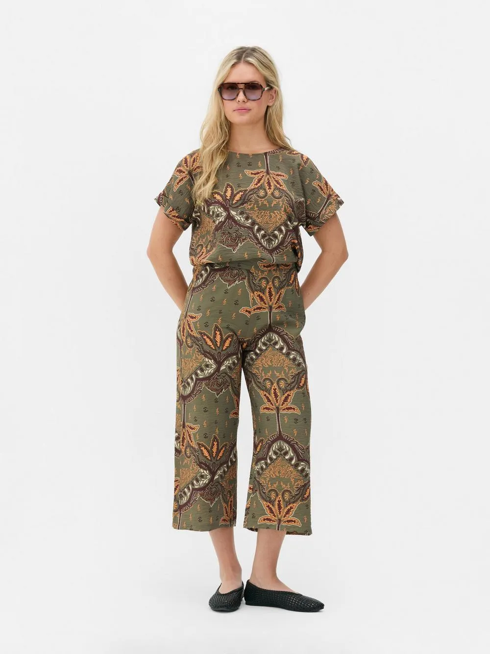 Printed Short Sleeve Blouse