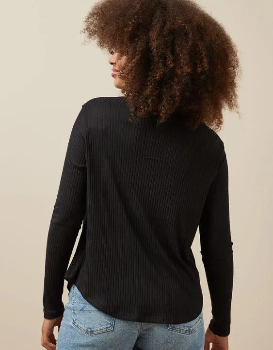 AE Long-Sleeve Crew Neck Tee