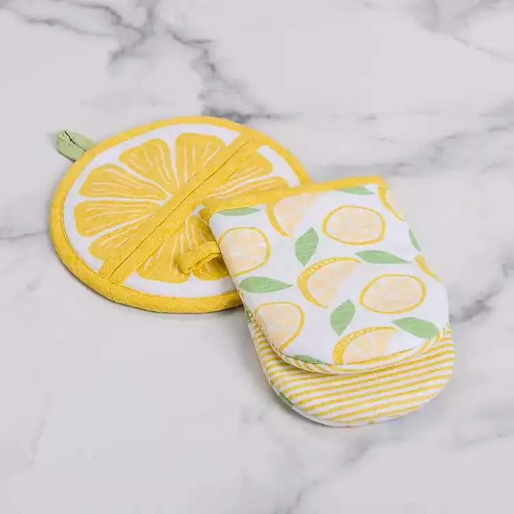 Yellow Lemons Oven Mitt & Potholder Set