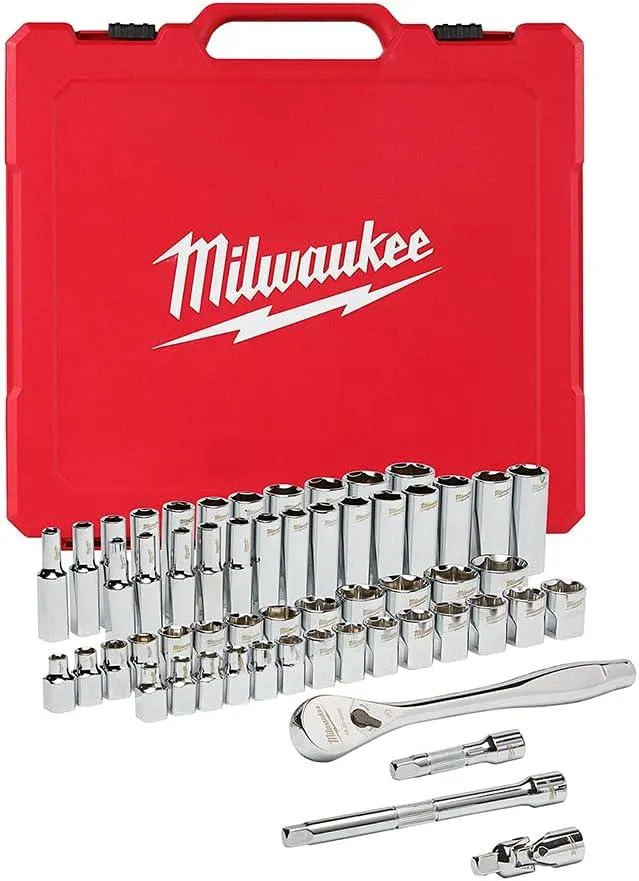 MLW48-22-9008 RATCHET & Socket Set 3/8In