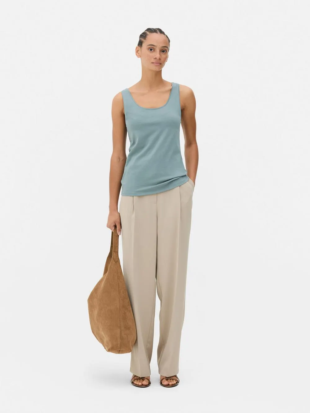 Scoop Neck Stretch Vest