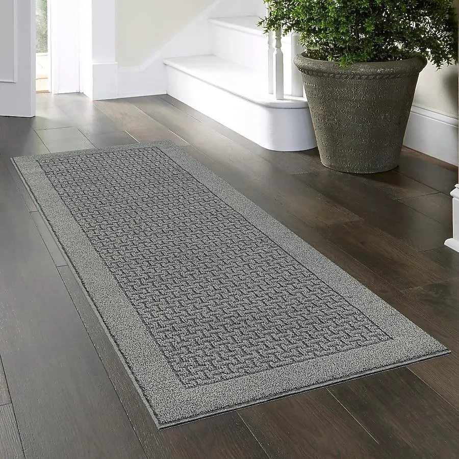 Style Selections 2 x 6 (ft) Tufted Charcoal Gray Rectangular Indoor Solid Global Machine washable Runner rug