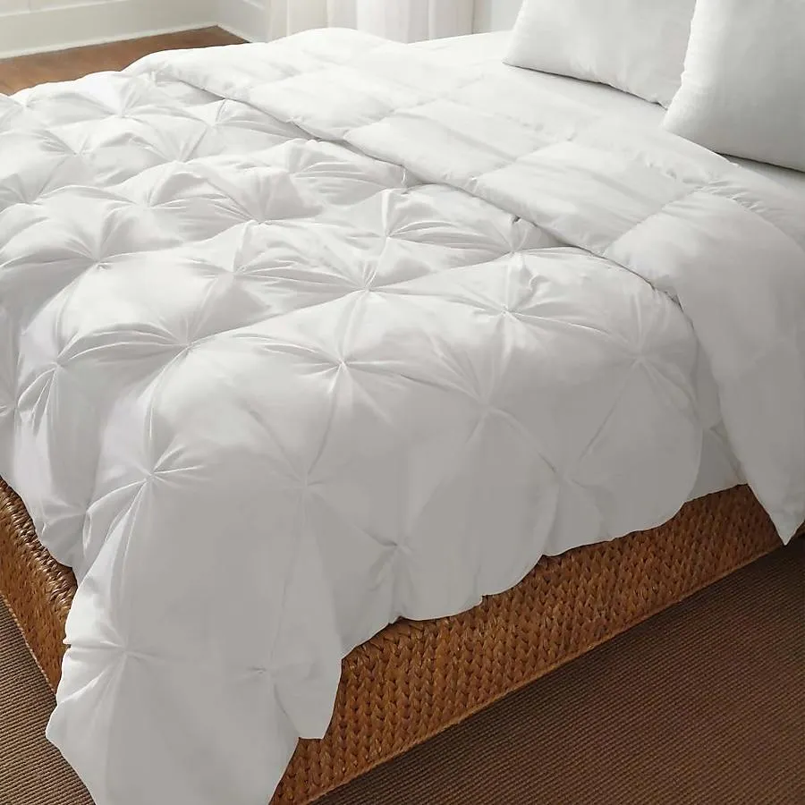 LoftWorks White Solid Full/Queen Comforter Microfiber
