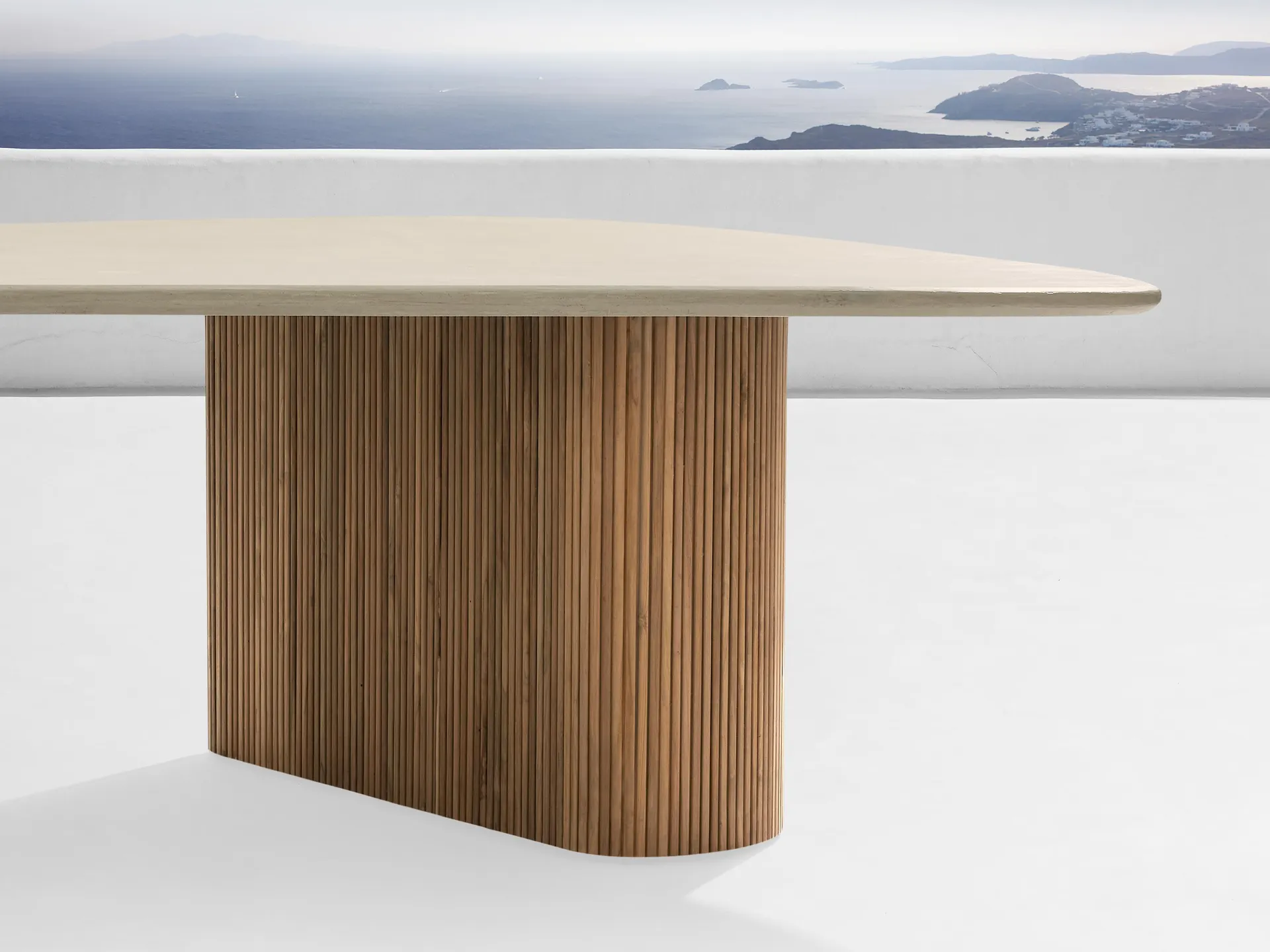 Alesso Outdoor Dining Table